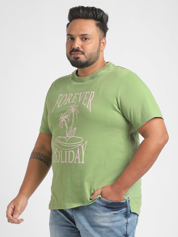 Plus Size Forever Holiday Graphic T-Shirt | XL-7XL