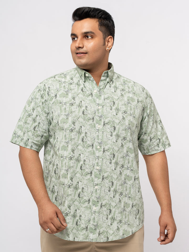 Plus size soft Cotton Printed Holiday Half Sleeve Shirt For Men | XL-7XL