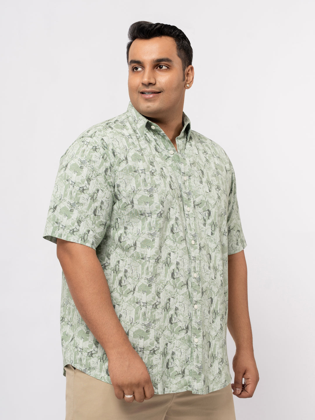 Plus size soft Cotton Printed Holiday Half Sleeve Shirt For Men | XL-7XL
