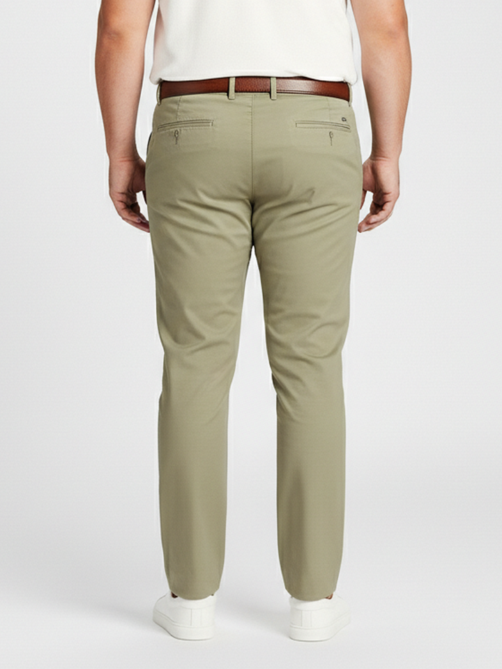 Men Relaxed Must Have Trousers