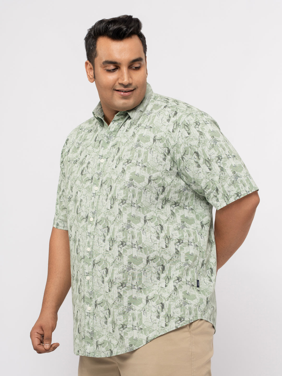 Plus size soft Cotton Printed Holiday Half Sleeve Shirt For Men | XL-7XL