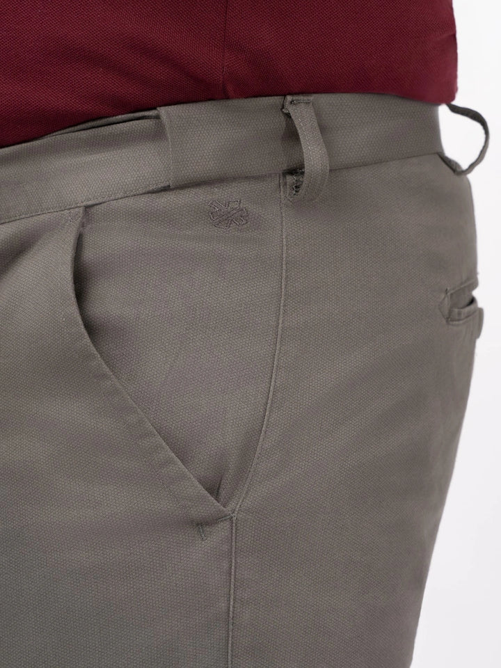 BIG HELLO - THE PLUS LIFE-Men Hangout Collection Trousers