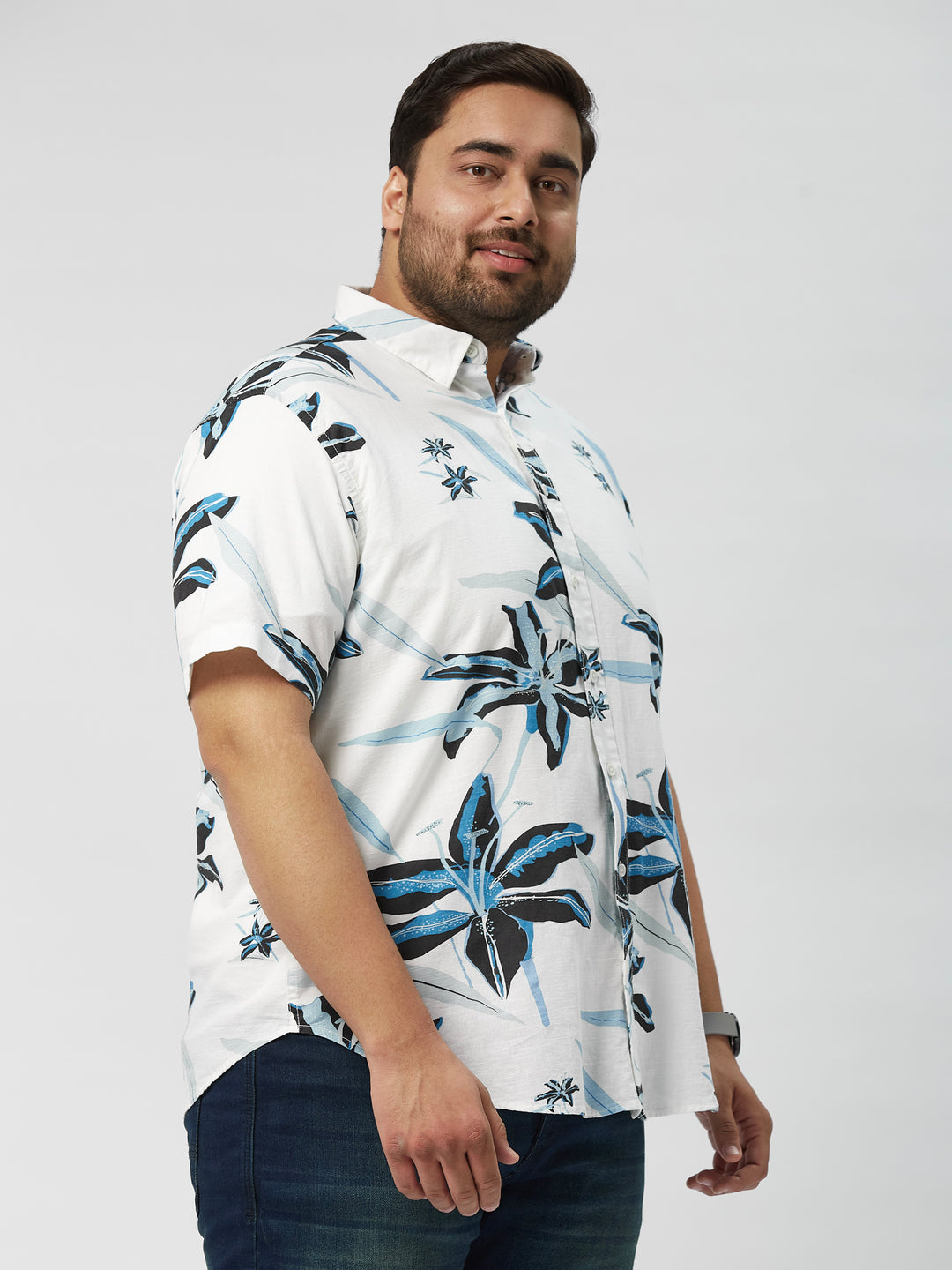 Men Holiday Printed Half Sleeve  Shirts