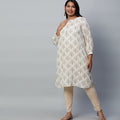 Plus Size Top - Essential | XL-7XL