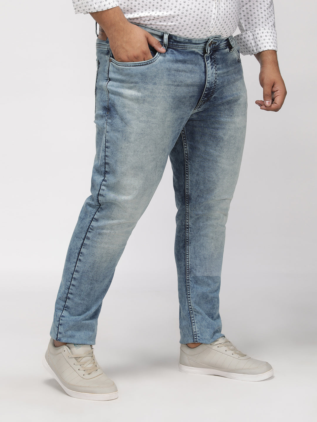 PLUS SIZE MEN’S STRETCHABLE ZACH FIT JEANS –TINTED FROST WASH | XL-7XL