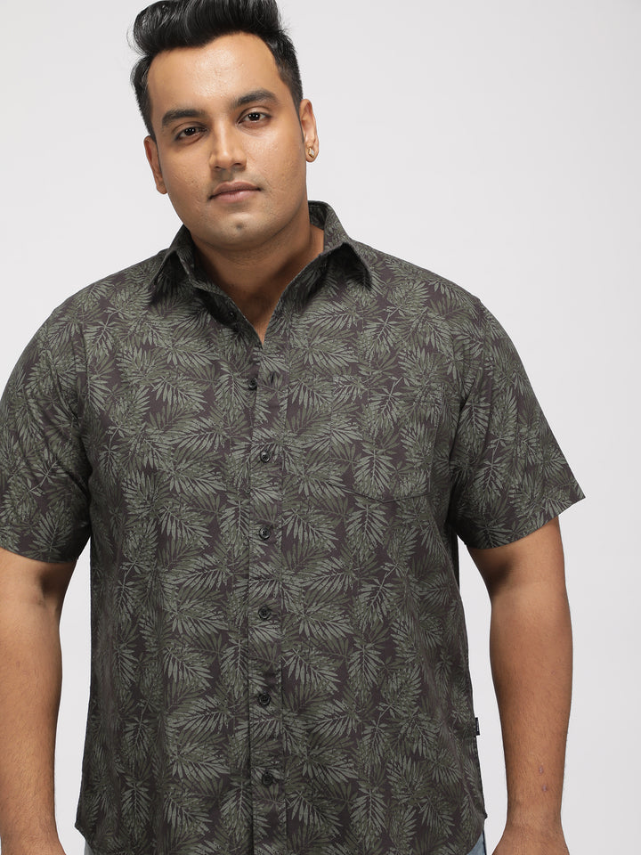 PLUS SIZE PRINTED STRETCH OXFORD HOLIDAY HALF SLEEVE SHIRT FOR MEN | XL-7XL