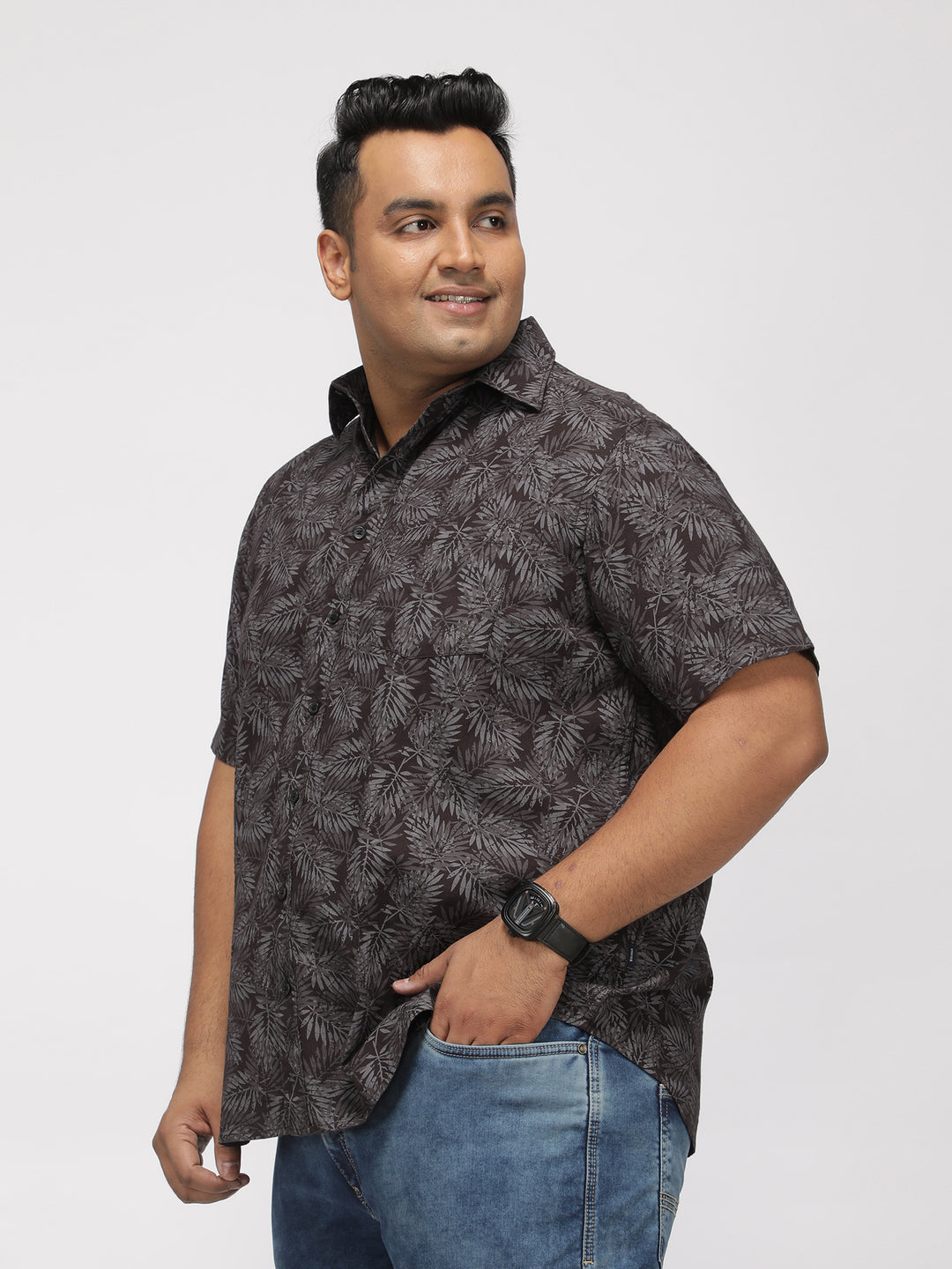 PLUS SIZE PRINTED STRETCH OXFORD HOLIDAY HALF SLEEVE SHIRT FOR MEN | XL-7XL