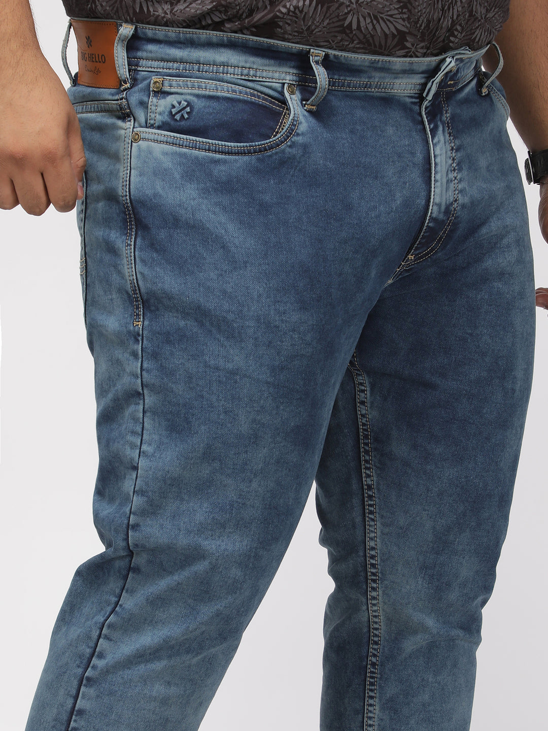 PLUS SIZE MEN’S STRETCHABLE ZACH FIT JEANS – MEDIUM CLOUD BLUE WASH | XL-7XL