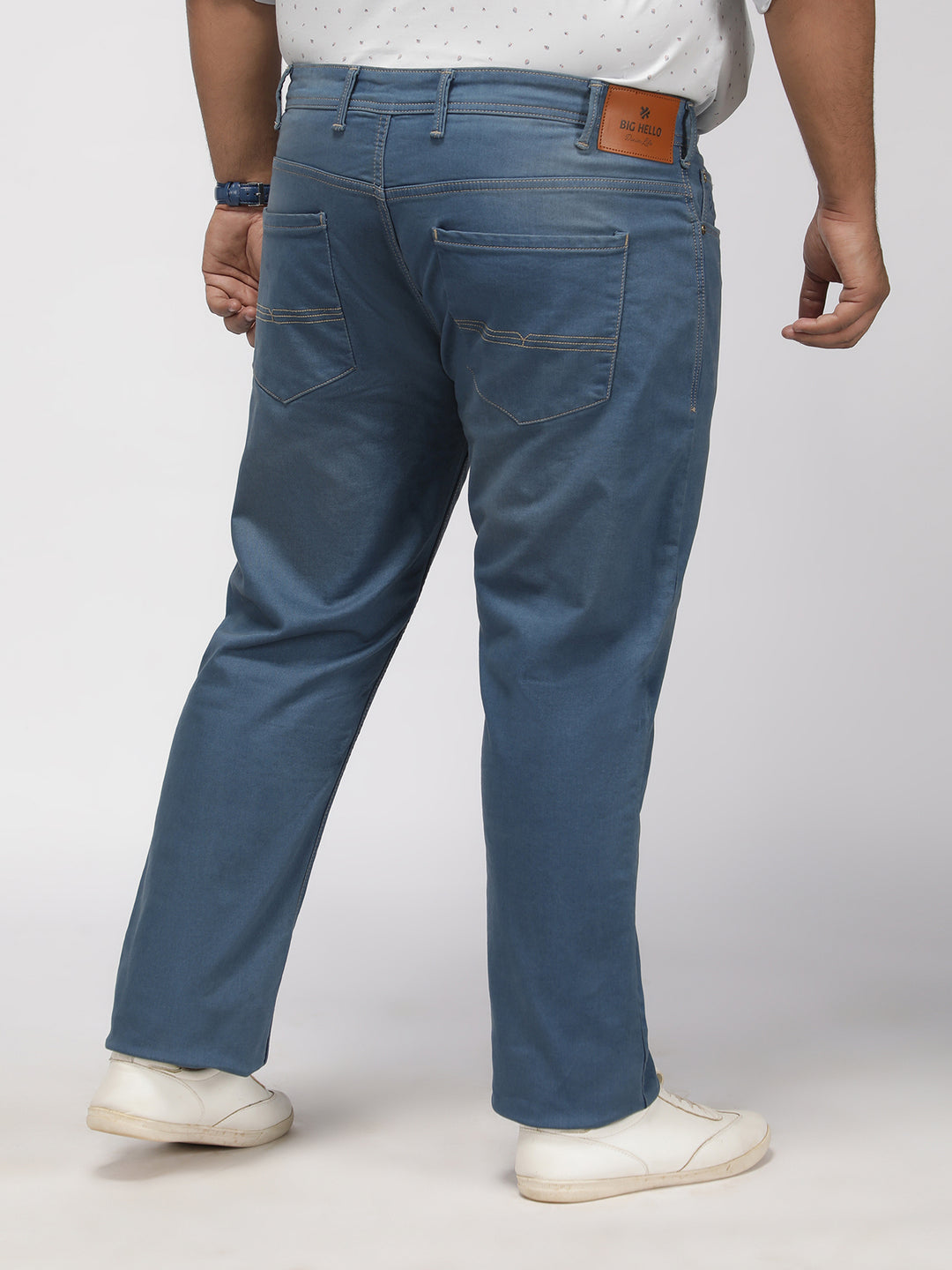 PLUS SIZE MEN’S STRETCHABLE KEVIN FIT JEANS – VINTAGE MEDIUM BLUE WASH. | XL-7XL