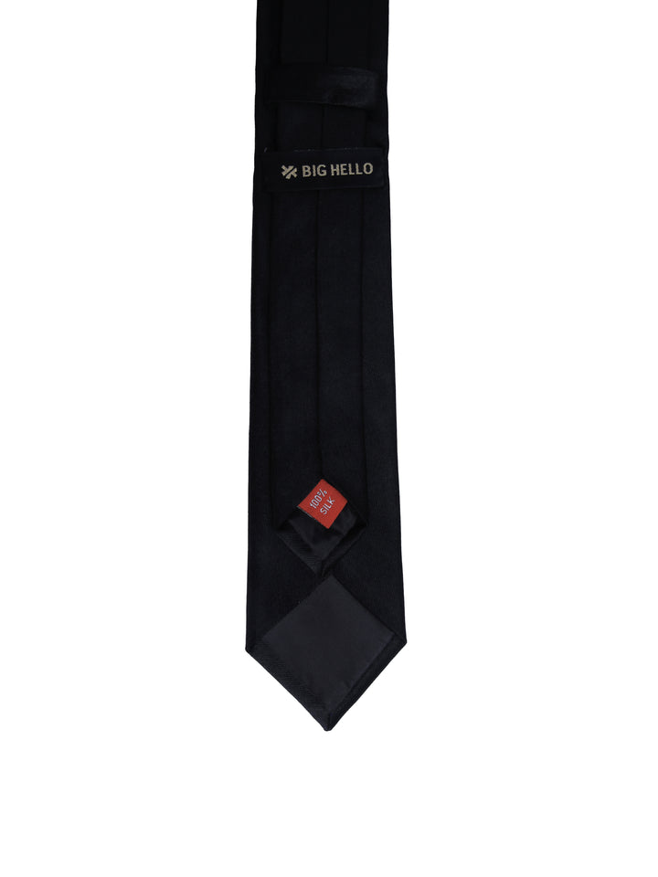 LuxeStyle Elegance Tie